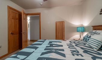 1824-2 Parkland Dr 0602, Arkdale, WI 54613