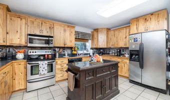 25 Punch Brook Rd, Burlington, CT 06013