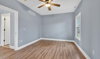 82 DORIAN Dr, Dover, DE 19904