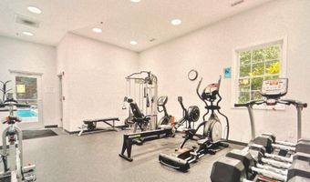 1321 N ADAMS Ct 201, Arlington, VA 22201