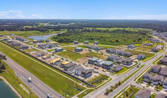 3189 Fall Harvest Dr, Zephyrhills, FL 33540
