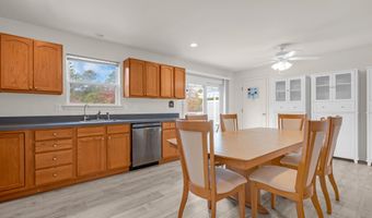 168 Grand Central Pkwy, Bayville, NJ 08721