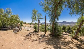 35675 Peppertree, Agua Dulce, CA 91390