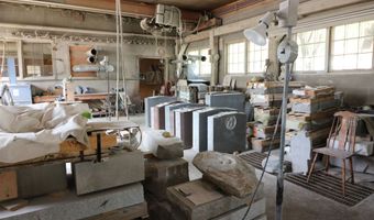42 Willey St, Barre, VT 05641