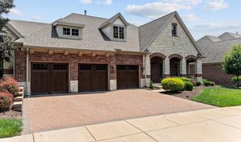 324 Meadowbrook Country Club Est, Ballwin, MO 63011