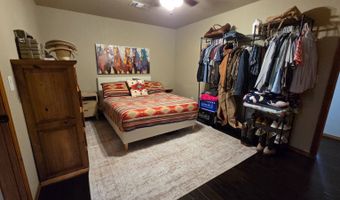 568 Woodford Rd, Ardmore, OK 73401