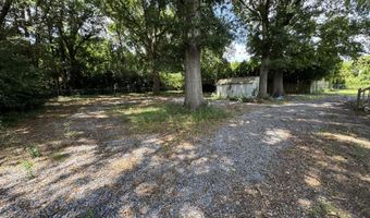 110 Harris St, Bishopville, SC 29010