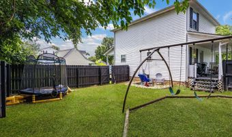 208 Hallock Pl, Abingdon, VA 24210