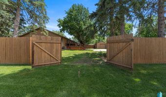 201 S 5th Ave, Brandon, SD 57005