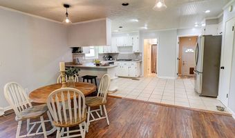 202 Christopher Dr, Abbeville, AL 36310
