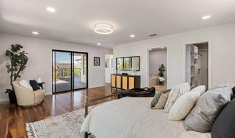 8530 Rockledge Rd, La Mesa, CA 91941