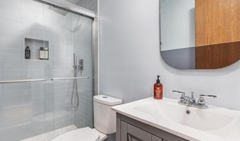 475- A KING St 13A, Basye, VA 22810