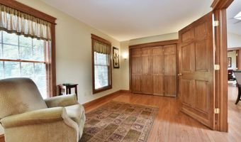 625 McKay Rd, Amsterdam, NY 12010