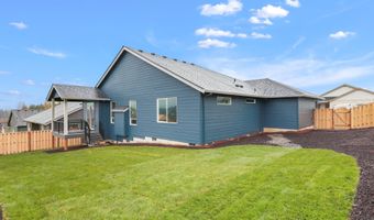 657 NE Wildwood Dr, Estacada, OR 97023