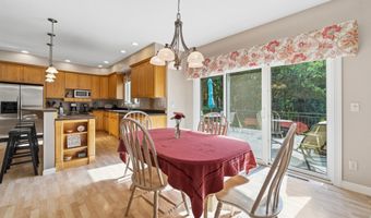 2089 Whispering Oaks Dr NE, Alexandria, MN 56308