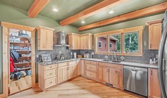 8564 Ridge Rd, Beulah, CO 81023