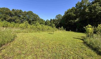306 Carver Ln, Bedford, IN 47421