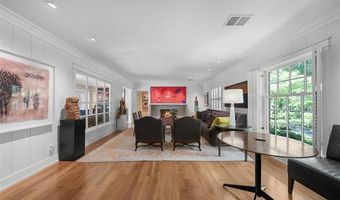 25733 River Dr, Franklin, MI 48025