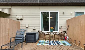 1210 Wicklow Rd Rd M, Ballwin, MO 63021