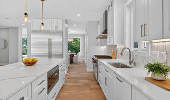 5310 CATHEDRAL Ave NW, Washington, DC 20016