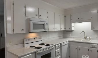 115 Davison Ln, Atmore, AL 36502