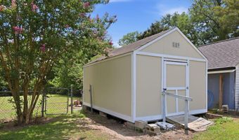 4187 SE College St, Ayden, NC 28513