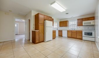 1016 1018 Central Ave, Batesville, IN 47006
