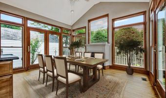 115 LUCAS Ln, Bethesda, MD 20814