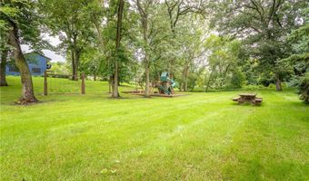 1921 Sherman Dr NW, Alexandria, MN 56308