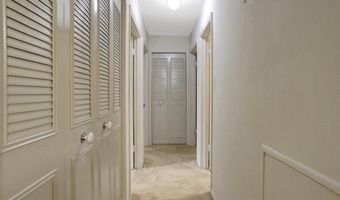 8300 TOBIN Rd 23, Annandale, VA 22003