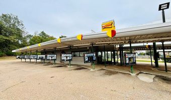 210 W Calhoun St, Bruce, MS 38915