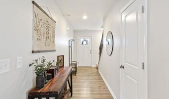 1929 Landrow Ln, Boiling Springs, SC 29316