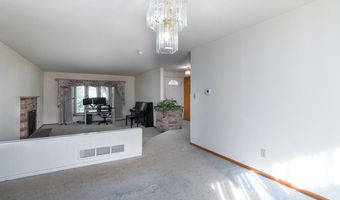 64 Amherst Rd, Cranston, RI 02920