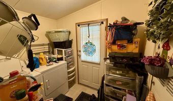 650 Clairmont Dr, Altoona, PA 16601
