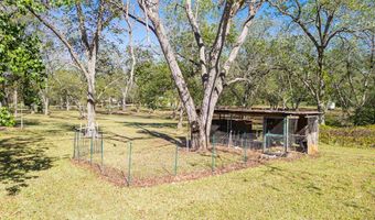 4912 Holly Hill Rd, Albany, GA 31721