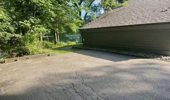 8050 Wilderness Trl NE, Ada, MI 49301