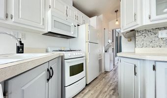 15577 HIGHWAY 101 #F3, Brookings, OR 97415
