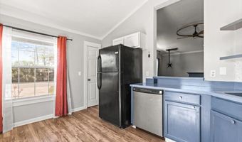 95 W 13TH St, Atlantic Beach, FL 32233
