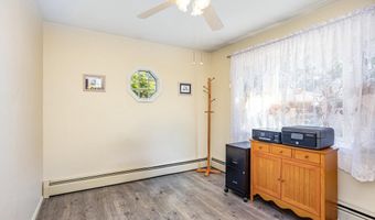 10 PROPELLER Dr, Baltimore, MD 21220
