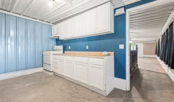 504 Orange Dr, Abbeville, LA 70510