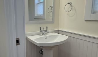 14 Big Rock Ln, Barrington, NH 03825