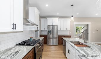 3303 Autumn Trl, Allegan, MI 49010