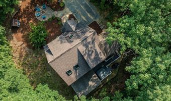 18 Armsby Cir, Campton, NH 03223