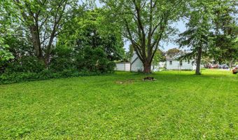 1513 W WASHINGTON St, Appleton, WI 54914