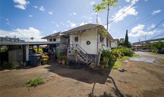 99-018 A Kauhale St, Aiea, HI 96701