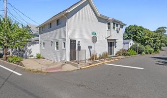 132 Shore Dr, Branford, CT 06405