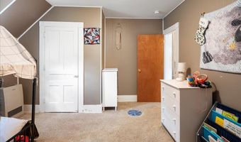 4 Center St, Barre, VT 05641
