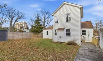 5402 S 12TH St S, Arlington, VA 22204