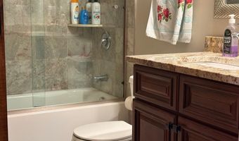 2445 S KENWOOD St, Arlington, VA 22206