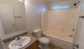 5521 Mary Gold Ln, Anderson, CA 96007